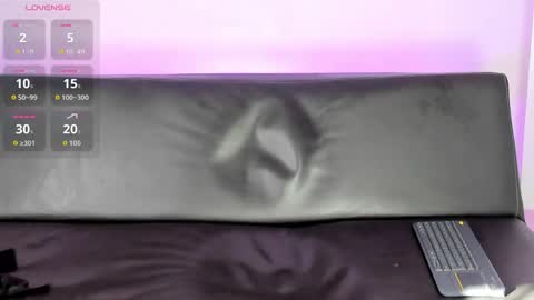 Zane Lux online show from April 17, 9:50 pm