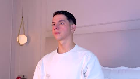 Zane Dawson online show from December 2, 4:15 am