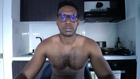 Jhon online show from February 21, 10:33 pm