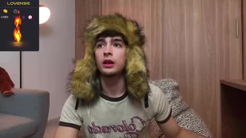 Snapshot of zenn_rush chatting on January 3, 1:03 pm Zenn online show from January 3, 1:03 pm