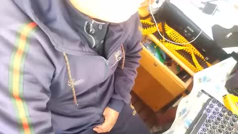 zenonsex online show from March 27, 7:15 pm