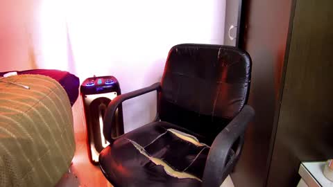 zeonhart online show from February 4, 6:04 am