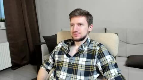 Andrew online show from April 15, 7:08 am