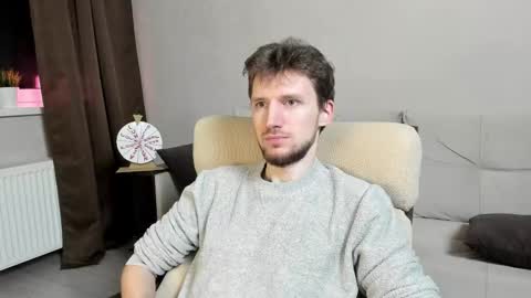 Andrew online show from November 24, 8:43 pm