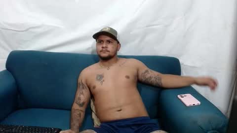 zeus_030 online show from March 3, 6:32 am