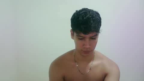 zeus_183 online show from October 18, 1:21 am