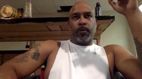 zionlion22 online show from October 26, 8:00 pm