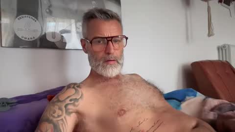 zkopa1234 online show from May 29, 10:14 am