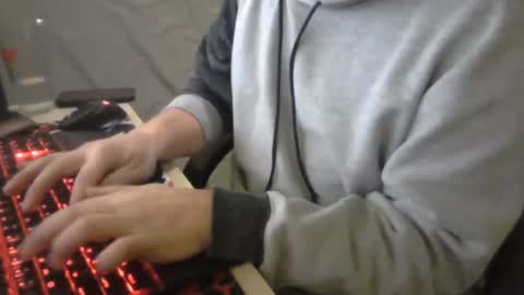 Snapshot of zkraston11 chatting on December 12, 5:42 am zkraston11 online show from December 12, 5:42 am