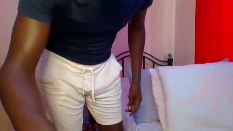 Zlatann2012 online show from February 18, 5:53 am