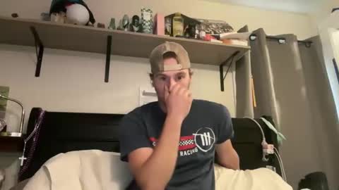 Gregm0419 online show from October 31, 6:44 pm