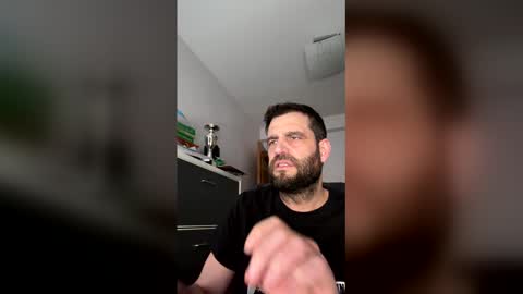zurdineno online show from April 29, 10:42 am
