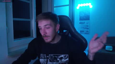 Zuzmoe online show from November 26, 9:18 pm