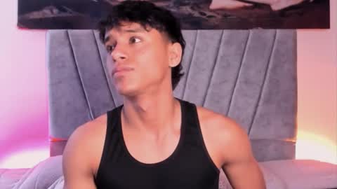 zyzz_1812 online show from January 5, 5:27 pm