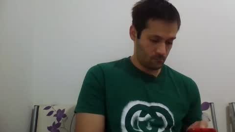 zzzzzzz41 online show from October 3, 4:01 pm