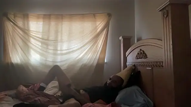 ANAKONDA KIING online show from January 5, 9:40 pm