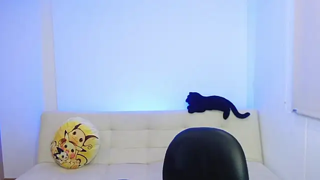 adrian morelly online show from December 19, 8:50 pm