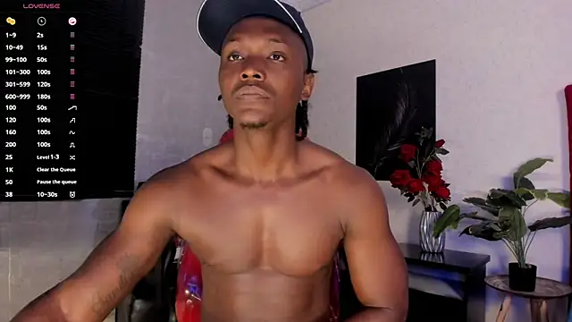 DannSmmith online show from March 28, 4:24 am