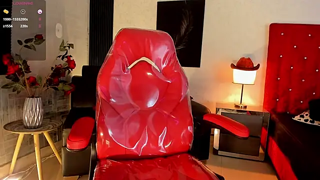 DannSmmith online show from October 21, 3:42 am