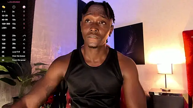 DannSmmith online show from November 4, 4:24 am