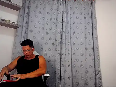 pedropicapi online show from November 14, 12:58 am