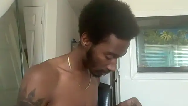 ITSONLYKENNY online show from October 14, 2:24 pm