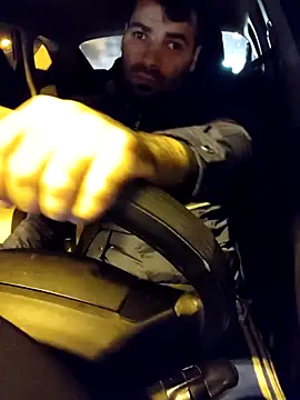 Snapshot of J0nyhson chatting on October 13, 3:12 am J0nyhson online show from October 13, 3:12 am