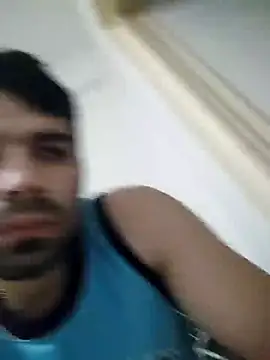 Snapshot of J0nyhson chatting on December 23, 6:11 am J0nyhson online show from December 23, 6:11 am