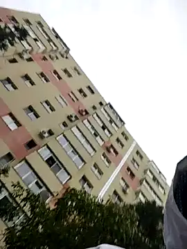 Snapshot of J0nyhson chatting on October 18, 5:56 am J0nyhson online show from October 18, 5:56 am