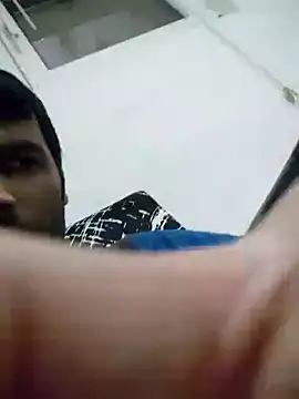 Snapshot of J0nyhson chatting on December 20, 5:57 am J0nyhson online show from December 20, 5:57 am