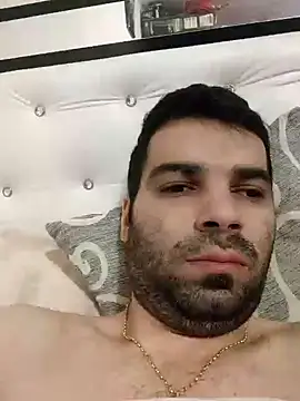 Snapshot of J0nyhson chatting on January 29, 8:08 am J0nyhson online show from January 29, 8:08 am