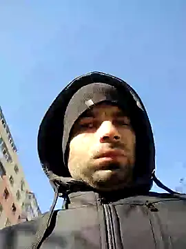 Snapshot of J0nyhson chatting on January 17, 10:22 am J0nyhson online show from January 17, 10:22 am