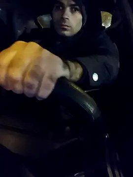 Snapshot of J0nyhson chatting on October 3, 3:22 am J0nyhson online show from October 3, 3:22 am