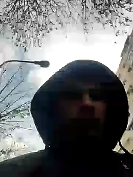 Snapshot of J0nyhson chatting on December 15, 8:19 am J0nyhson online show from December 15, 8:19 am