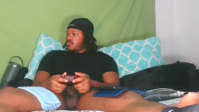 Carolinayoungin online show from September 11, 11:15 pm