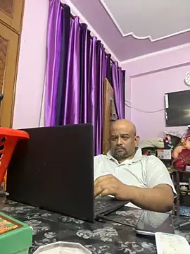 Dick 6inches online show from October 22, 2:43 pm