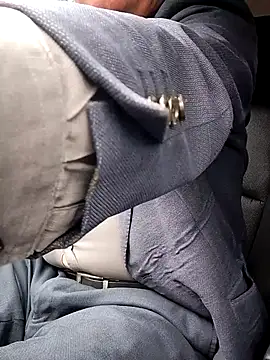 stiffandlubedxh online show from October 5, 9:19 pm