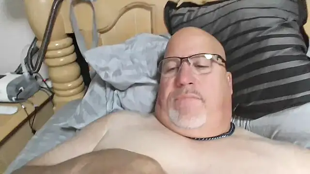 Bigbear0563 online show from October 14, 4:03 pm