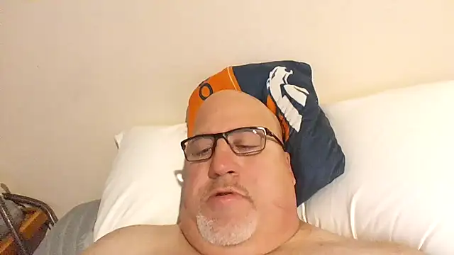 Bigbear0563 online show from February 2, 5:37 pm