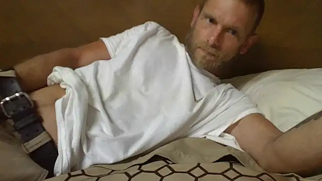 daddytim0 online show from May 7, 9:53 am