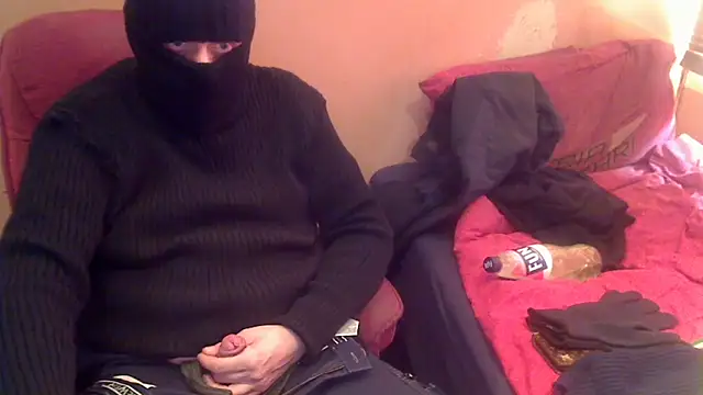 ArmySweater online show from September 27, 6:44 am