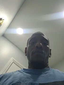 Annonymous607 online show from December 1, 7:39 pm