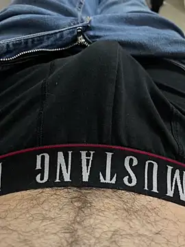 MoochedTape online show from October 18, 9:47 am