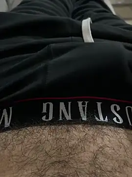 MoochedTape online show from November 1, 9:35 am