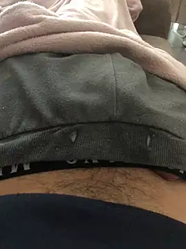 MoochedTape online show from February 16, 10:10 am