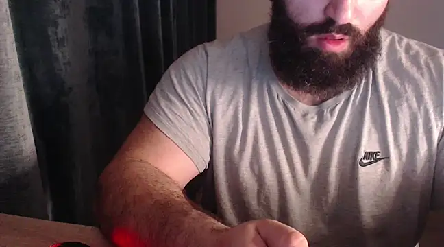 hugemachohandsome online show from February 27, 10:31 pm