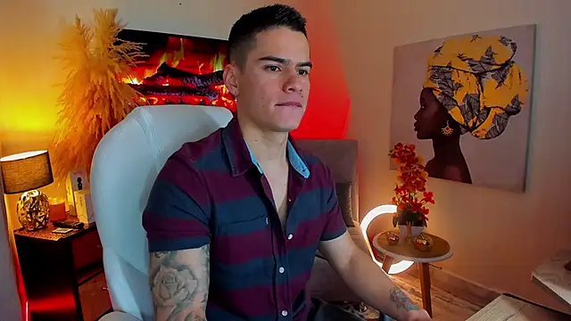 Matias Murrier online show from December 5, 12:00 pm