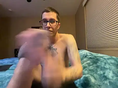Snapshot of Bwcjoshbanks chatting on February 14, 5:41 am Bwcjoshbanks online show from February 14, 5:41 am