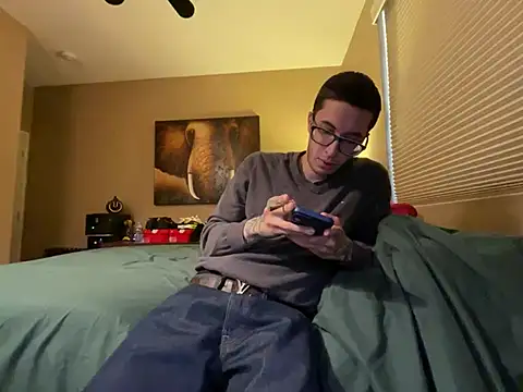 Snapshot of Bwcjoshbanks chatting on March 16, 3:28 pm Bwcjoshbanks online show from March 16, 3:28 pm