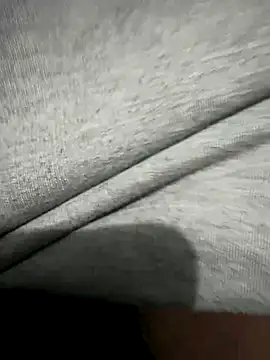 Yurt000 online show from November 10, 6:46 pm